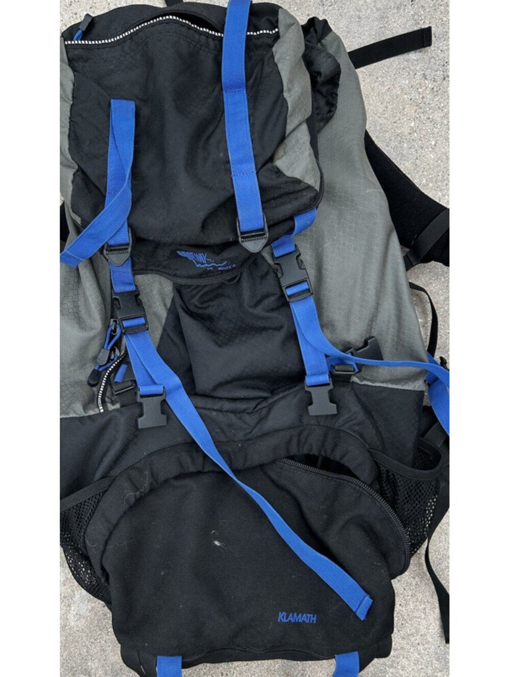 Ridgeway by Kelty®  Klamath Hiking Backpack w/ Detachable Fanny Pack Black BLue